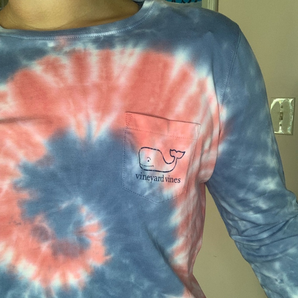Vineyard Vines Longsleeve - Size L